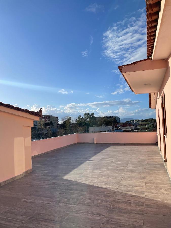 Vila Osmenaj Rent Room Or Apartment Vlorë Εξωτερικό φωτογραφία