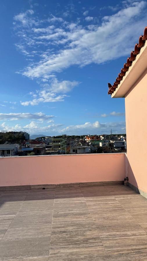 Vila Osmenaj Rent Room Or Apartment Vlorë Εξωτερικό φωτογραφία